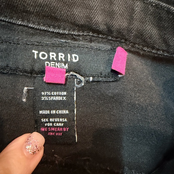 Torrid Black Denim Jacket Size 0 Stretch Jean Jacket large - Picture 4 of 10